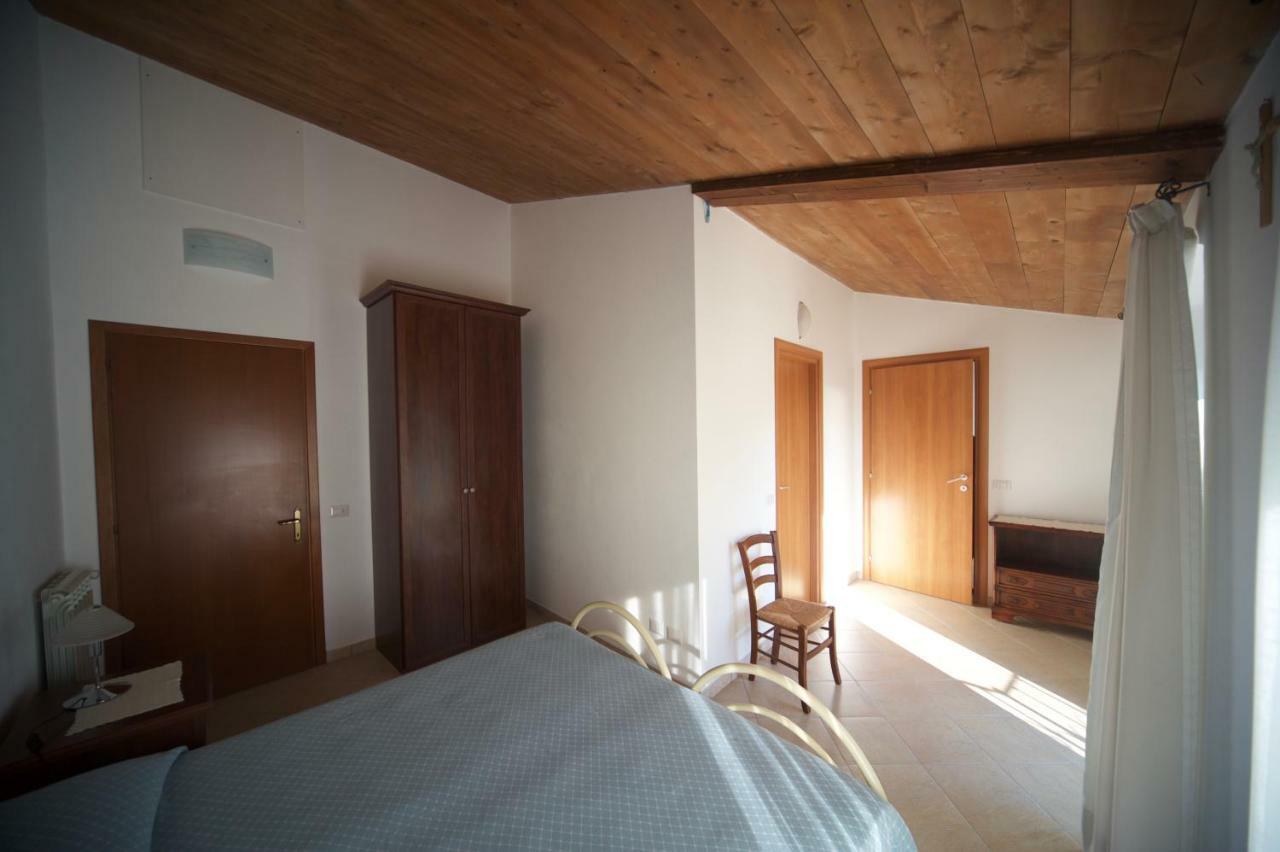 Bed and Breakfast Al Vecchio Convento Mare E Monti Ortonovo Exterior foto